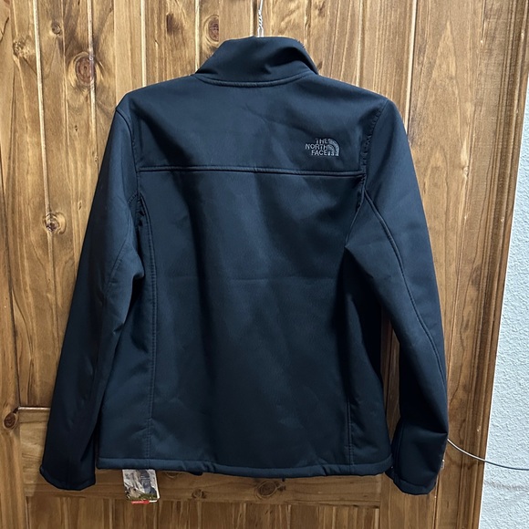 The North Face Men’s  Black Jacket - Picture 3 of 3